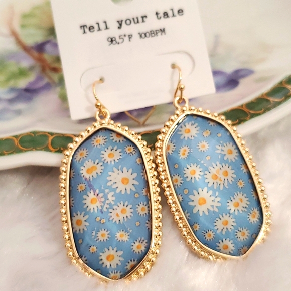 Blue green yellow daisies Goldtone beveled acrylic fun Summer Spring - Picture 4 of 9